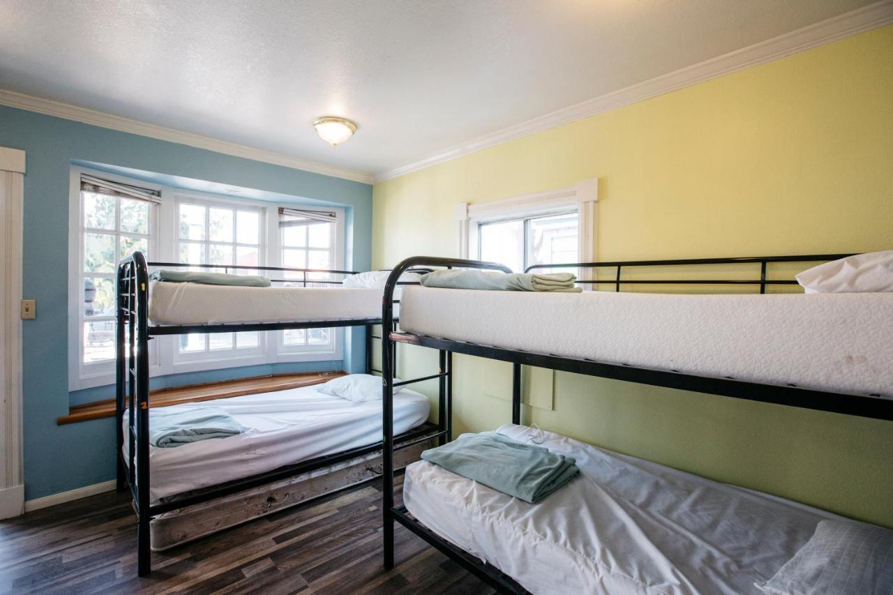 The Hostel California Bishop Chambre photo
